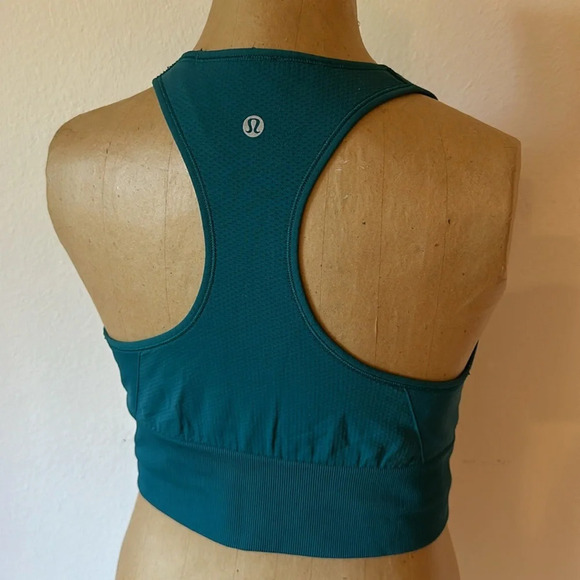 Lululemon sz 10  Ebb to Train Bra Laguna great pre owned condition - Picture 5 of 13